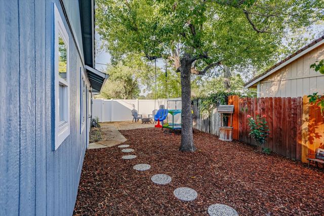 3680 Maple St, Rocklin, CA 95677