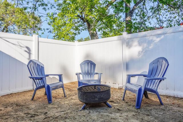 3680 Maple St, Rocklin, CA 95677