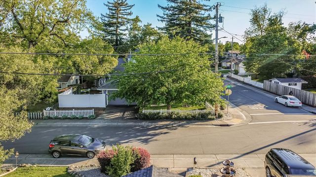 3680 Maple St, Rocklin, CA 95677