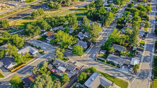 3680 Maple St, Rocklin, CA 95677