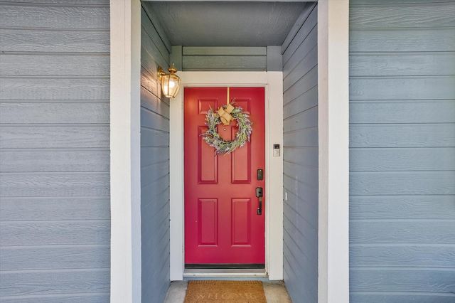 3680 Maple St, Rocklin, CA 95677