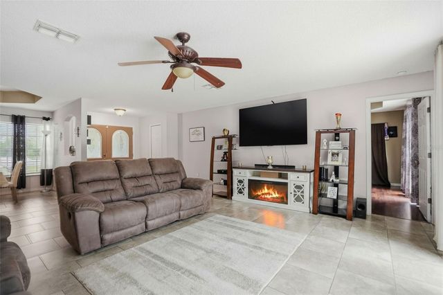 8391 WEEPING WIILOW, Brooksville, FL 34613