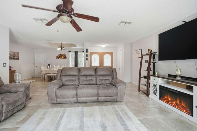 8391 WEEPING WIILOW, Brooksville, FL 34613