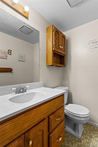 14962 El Dorado Terrace, Warren, MI 48088