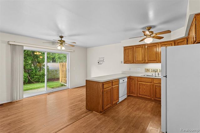 14962 El Dorado Terrace, Warren, MI 48088