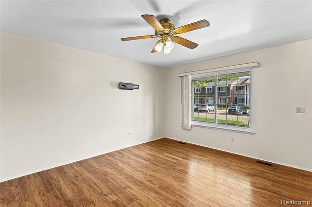 14962 El Dorado Terrace, Warren, MI 48088