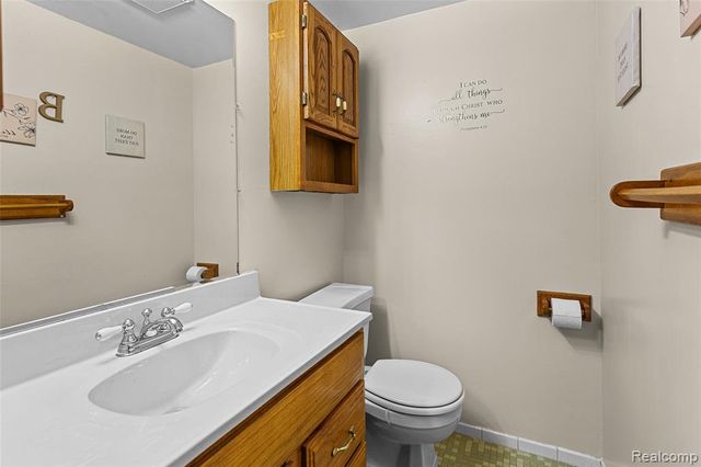14962 El Dorado Terrace, Warren, MI 48088