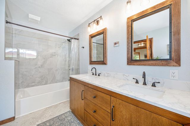 3240 Lone Star Mine Rd, Placerville, CA 95667