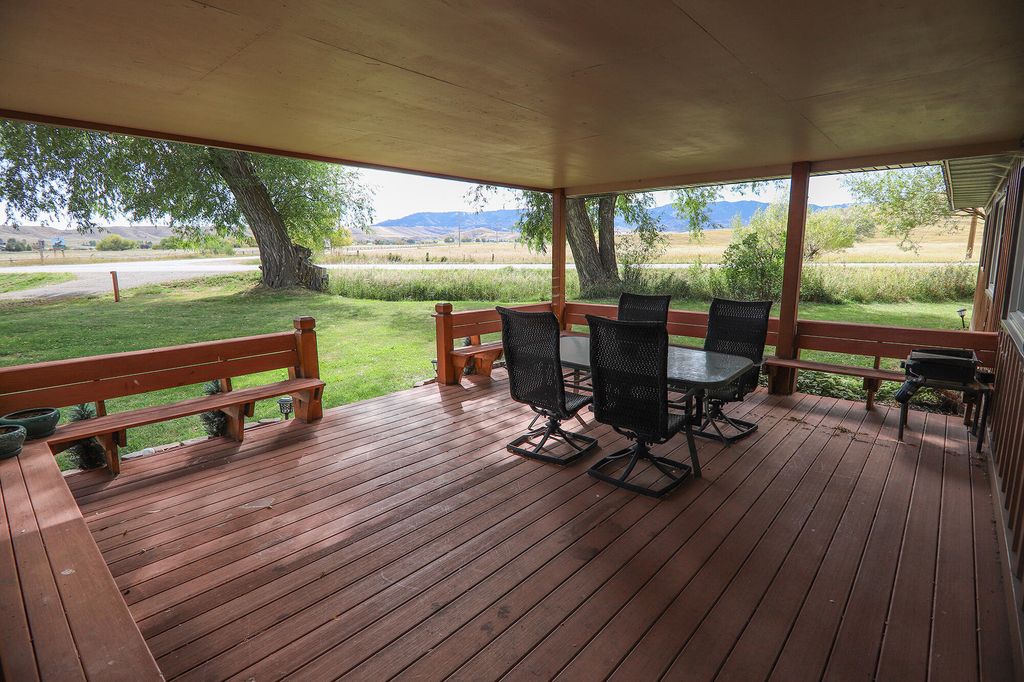 183/185 Road, Big Horn, WY 82833 photo 27
