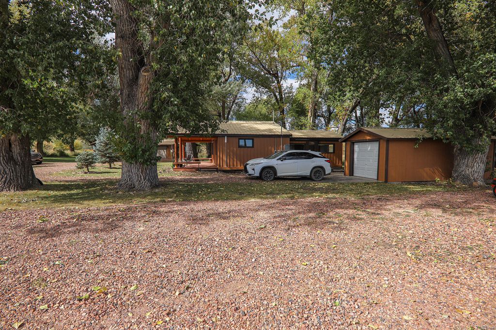 183/185 Road, Big Horn, WY 82833 photo 51
