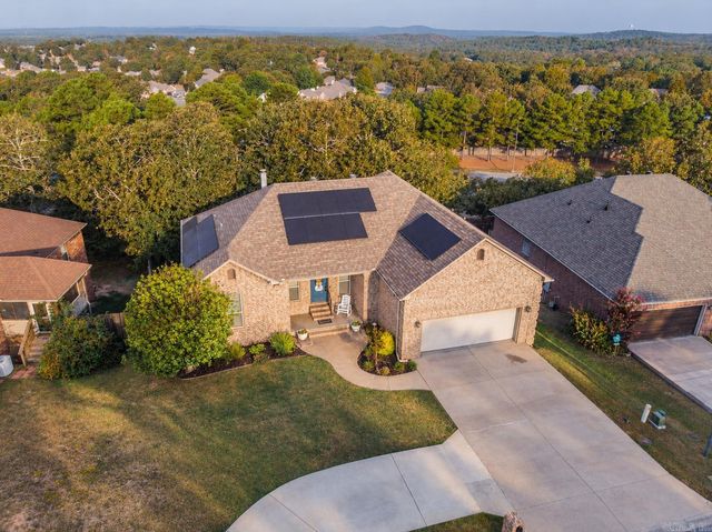 146 Pleasantwood Drive, Maumelle, AR 72113