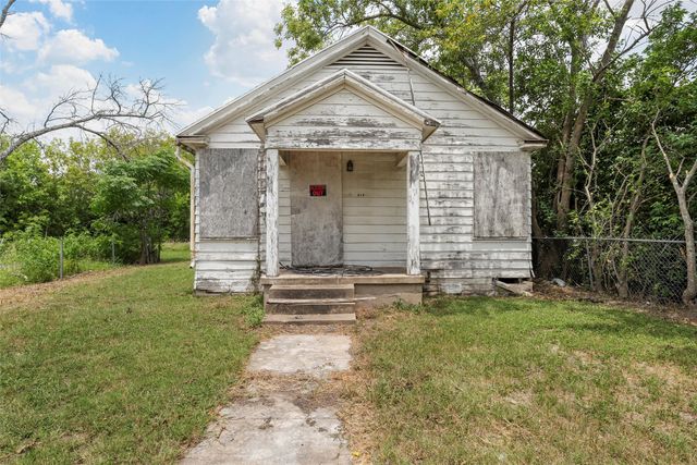 819 Benton, Waco, TX 76706