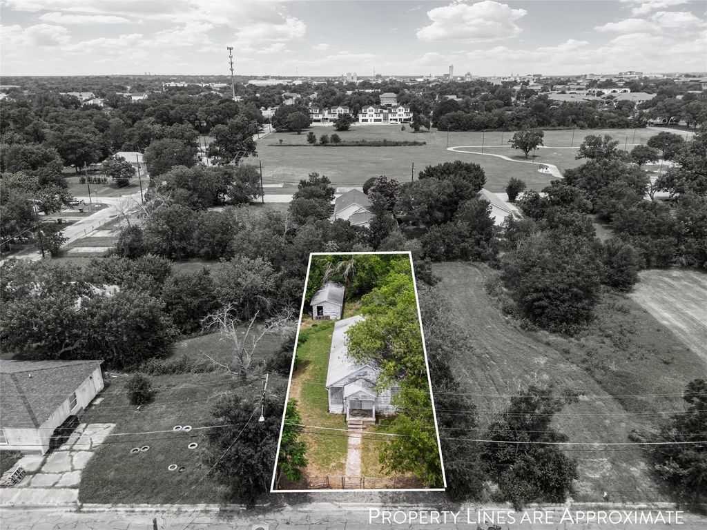 819 Benton, Waco, TX 76706
