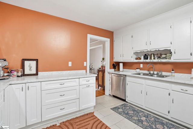 2 Monaghan Circle, Greenville, SC 29617