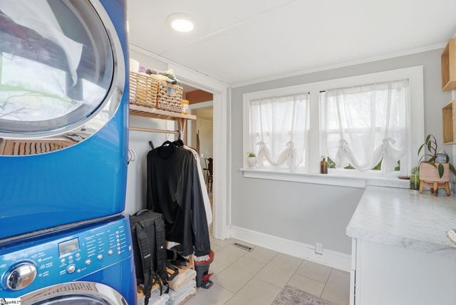 2 Monaghan Circle, Greenville, SC 29617