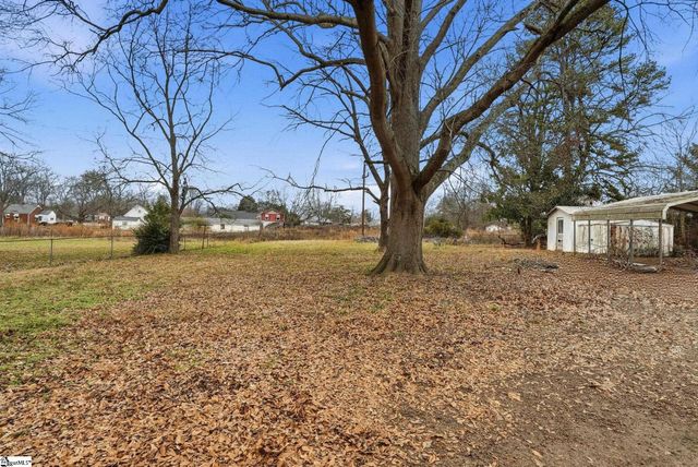 2 Monaghan Circle, Greenville, SC 29617