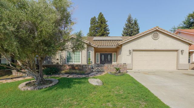 6625 River Mesa Dr, Riverbank, CA 95367