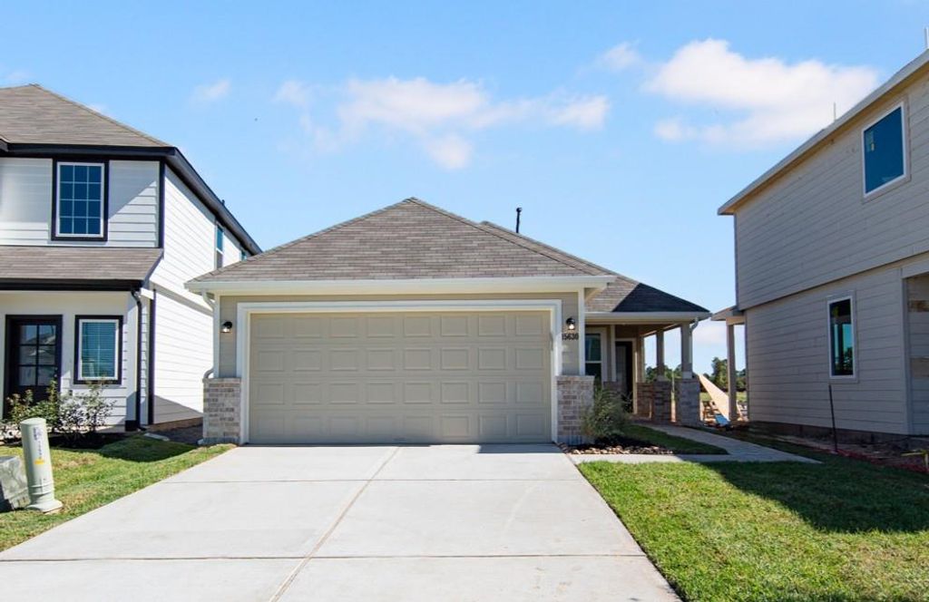 15630 Buffalo Meadow Court, Houston, TX 77090