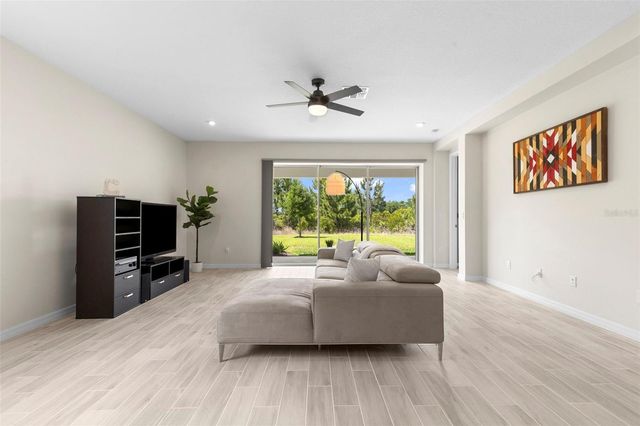 33410 CASTAWAY LOOP, Wesley Chapel, FL 33543