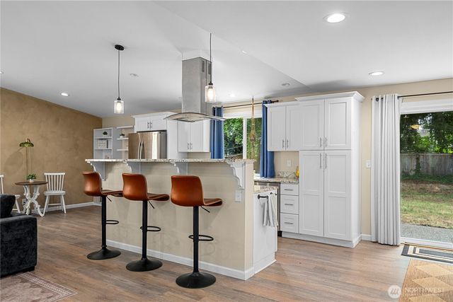 14314 110th Avenue Ct E, Puyallup, WA 98374