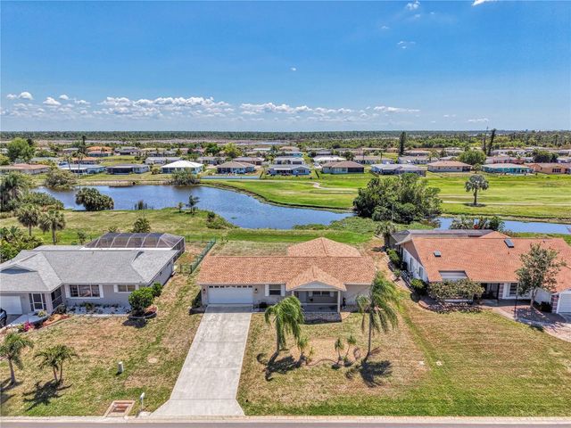 31 OAKLAND HILLS COURT, Rotonda West, FL 33947