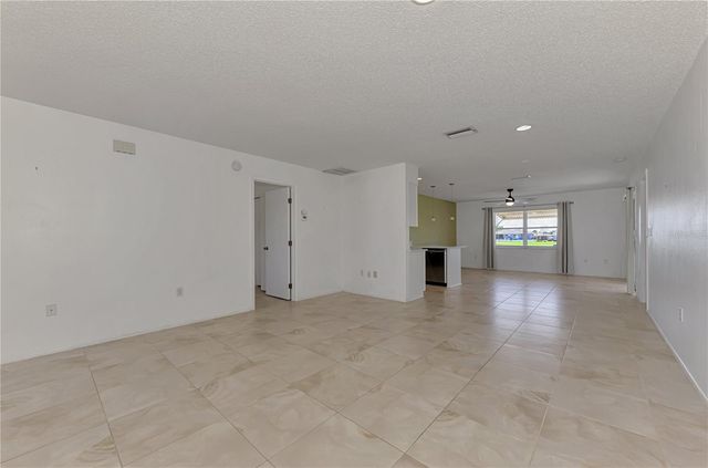 31 OAKLAND HILLS COURT, Rotonda West, FL 33947