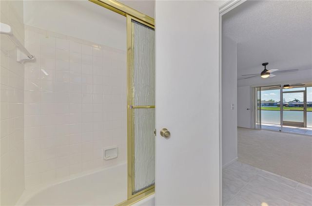 31 OAKLAND HILLS COURT, Rotonda West, FL 33947