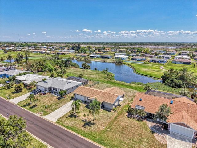 31 OAKLAND HILLS COURT, Rotonda West, FL 33947