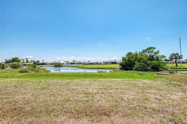 31 OAKLAND HILLS COURT, Rotonda West, FL 33947