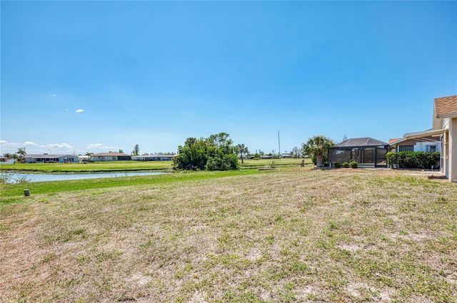 31 OAKLAND HILLS COURT, Rotonda West, FL 33947