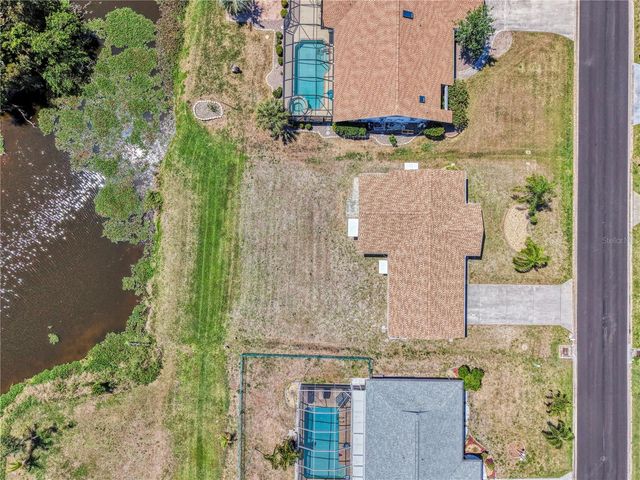 31 OAKLAND HILLS COURT, Rotonda West, FL 33947