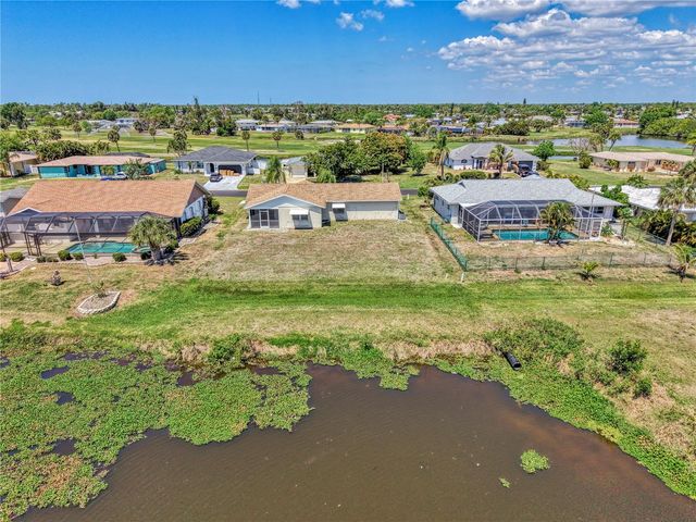 31 OAKLAND HILLS COURT, Rotonda West, FL 33947