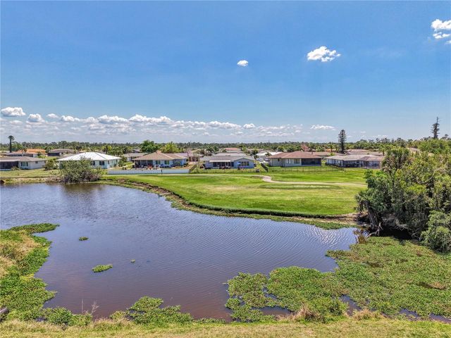 31 OAKLAND HILLS COURT, Rotonda West, FL 33947