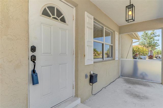 31 OAKLAND HILLS COURT, Rotonda West, FL 33947