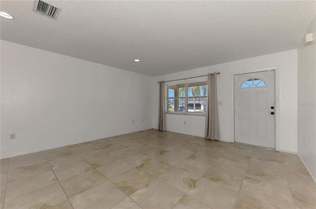 31 OAKLAND HILLS COURT, Rotonda West, FL 33947