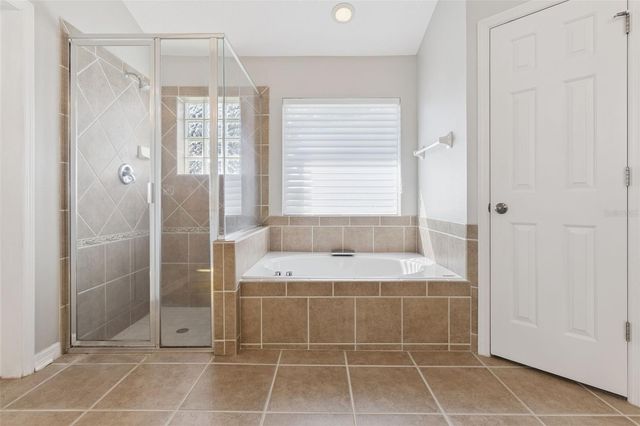 23518 OAK PRAIRIE CIRCLE, Sorrento, FL 32776