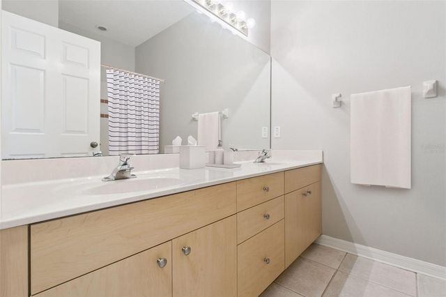 23518 OAK PRAIRIE CIRCLE, Sorrento, FL 32776