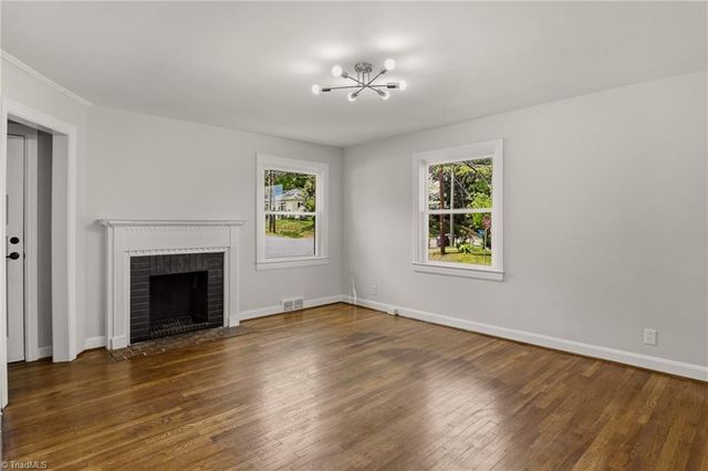 401 S Sunset Drive, Winston-salem, NC 27103