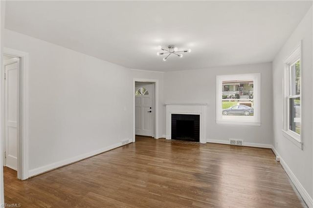 401 S Sunset Drive, Winston-salem, NC 27103