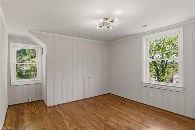 401 S Sunset Drive, Winston-salem, NC 27103