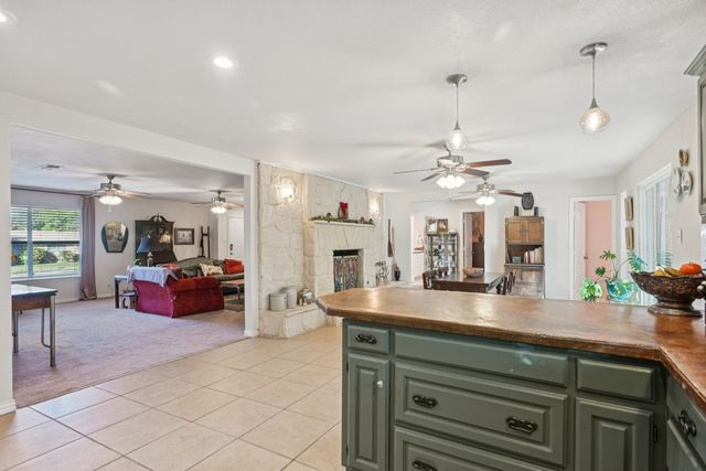 1202 Hopkins Drive, Denton, TX 76205