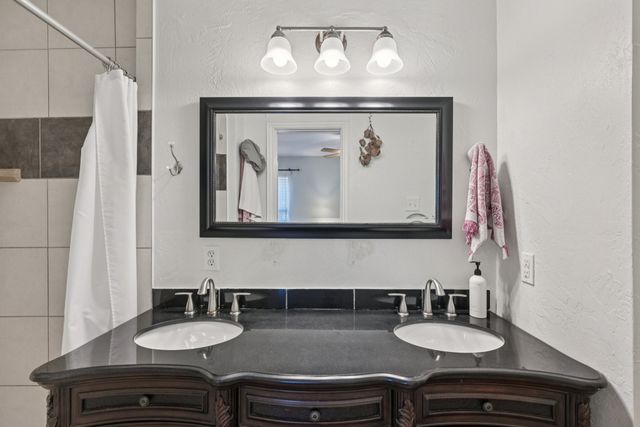 1202 Hopkins Drive, Denton, TX 76205