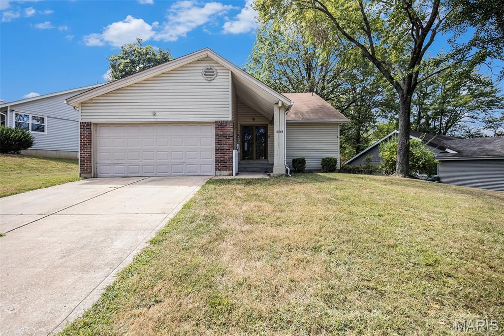 5348 Trailoaks Drive, Black Jack, MO 63033
