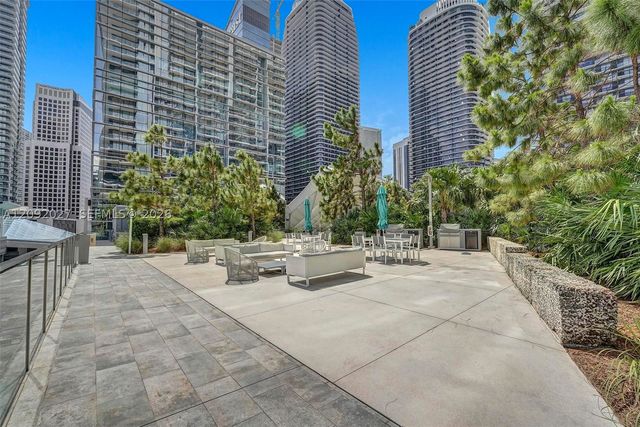 88 SW 7th St 910, Miami, FL 33130