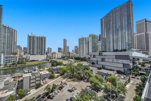88 SW 7th St 910, Miami, FL 33130