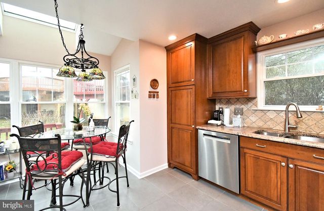 123 SHOAL CREEK DR, Blue Bell, PA 19422