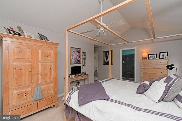 123 SHOAL CREEK DR, Blue Bell, PA 19422