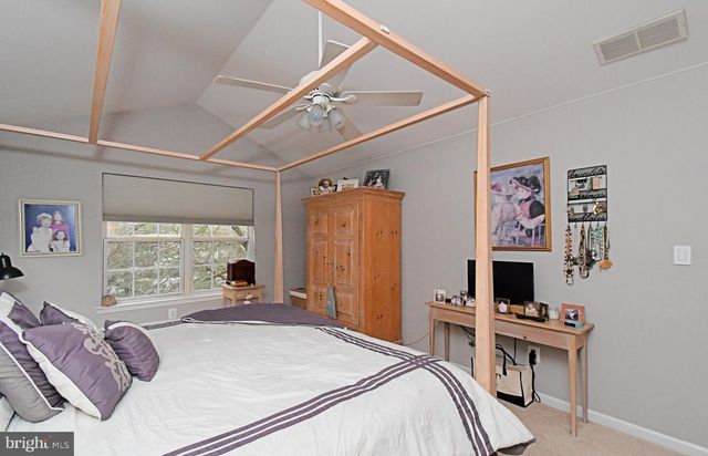 123 SHOAL CREEK DR, Blue Bell, PA 19422