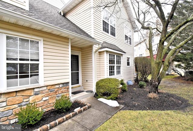 123 SHOAL CREEK DR, Blue Bell, PA 19422