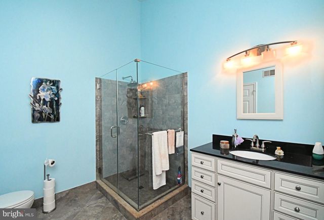 123 SHOAL CREEK DR, Blue Bell, PA 19422